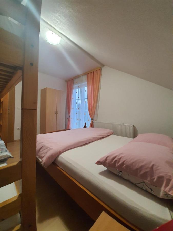 Apartman M. Rados Kupres  Exteriör bild