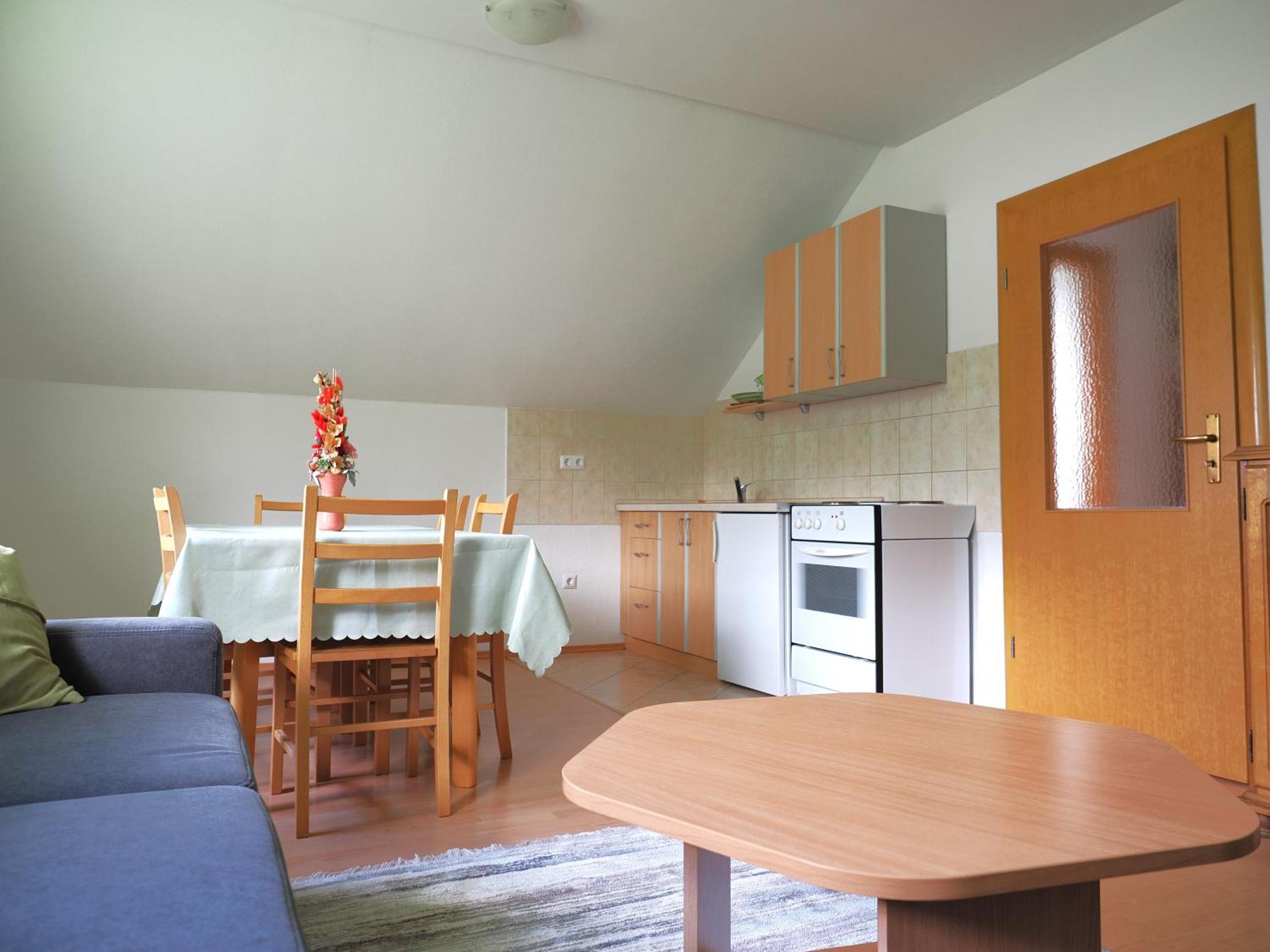 Apartman M. Rados Kupres  Exteriör bild