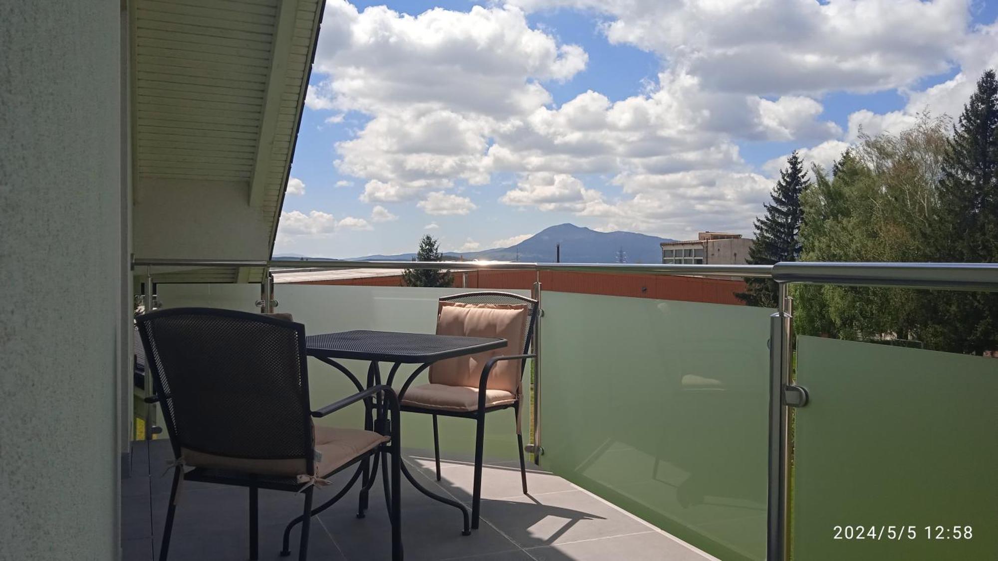 Apartman M. Rados Kupres  Exteriör bild